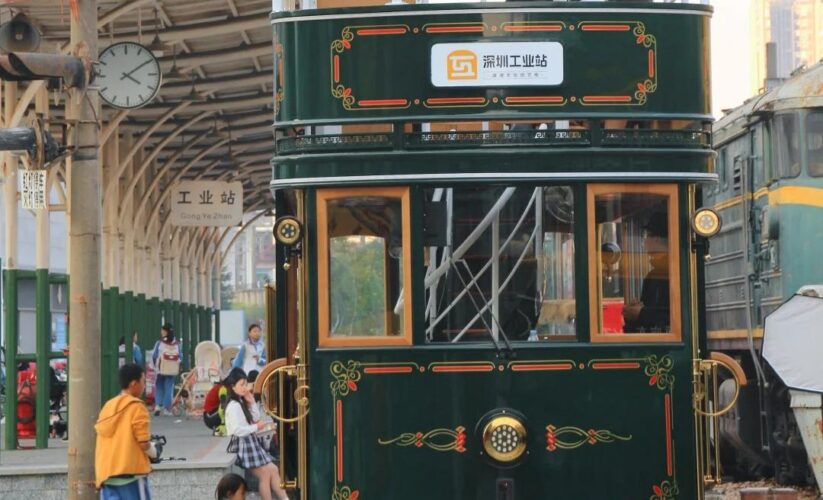 深圳也有雙層復古鐺鐺車啦🚎深圳清水河鐵路公園雙層復古火車 | 懷舊感拉滿，喚醒時代記憶